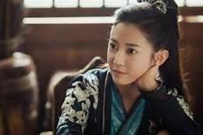 杨紫年纪